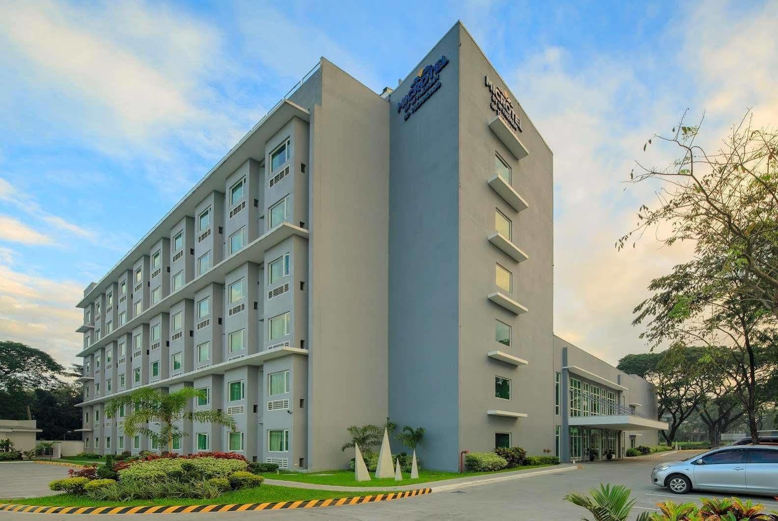 Microtel By Wyndham Up Technohub Quezon City Exterior photo